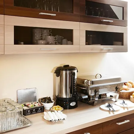 住宿加早餐酒店 哔哔旅馆 3*