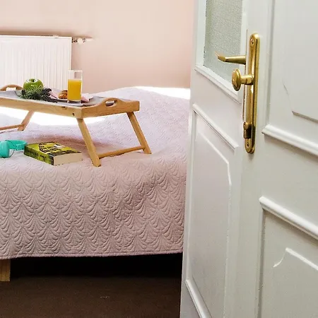 Bi&bi Bed and Breakfast 3*