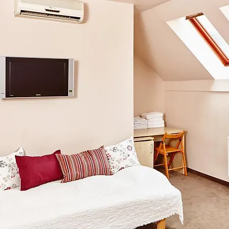 Bi&bi Bed and Breakfast 3*